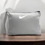 Canvas Pouch with Handle and Zipper Thumbnail